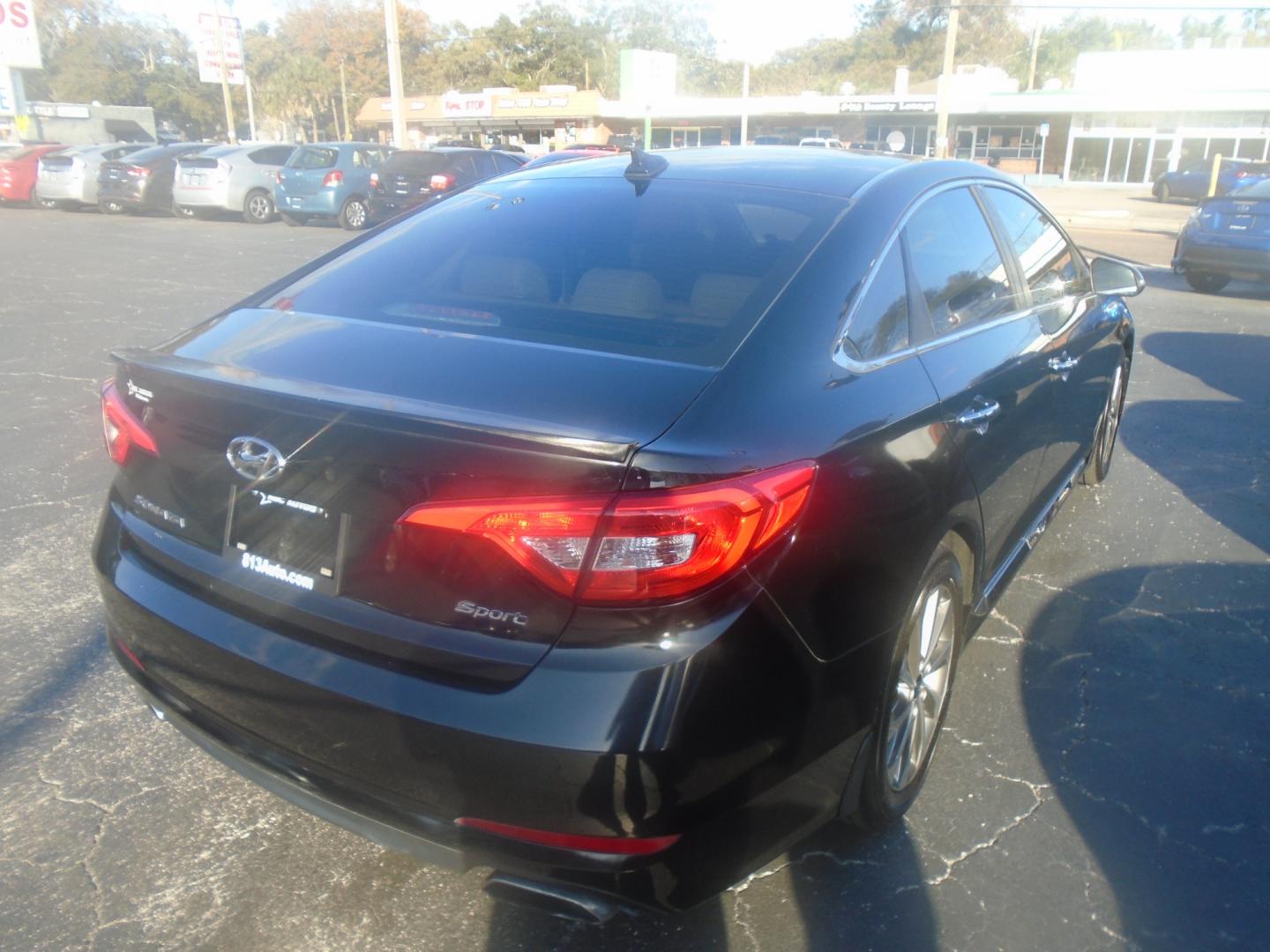 2015 Hyundai Sonata (5NPE34AF9FH) , located at 6112 N Florida Avenue, Tampa, FL, 33604, (888) 521-5131, 27.954929, -82.459534 - Photo#3